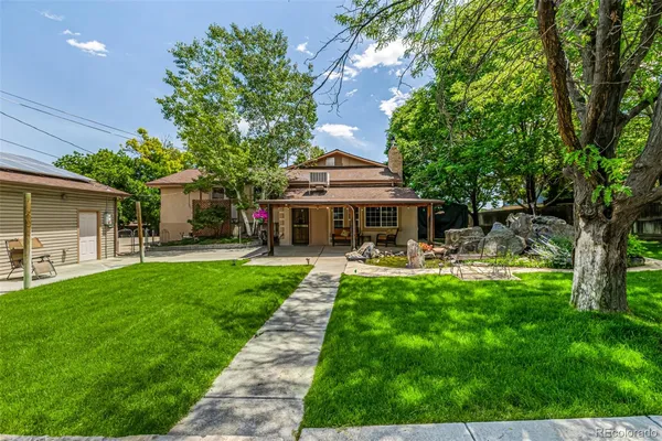 $850,000 | 3525 South Brentwood Street, Denver, CO 80235