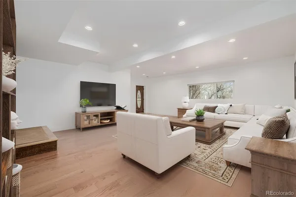 $850,000 | 3525 South Brentwood Street, Denver, CO 80235