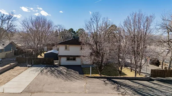 $850,000 | 3525 South Brentwood Street, Denver, CO 80235