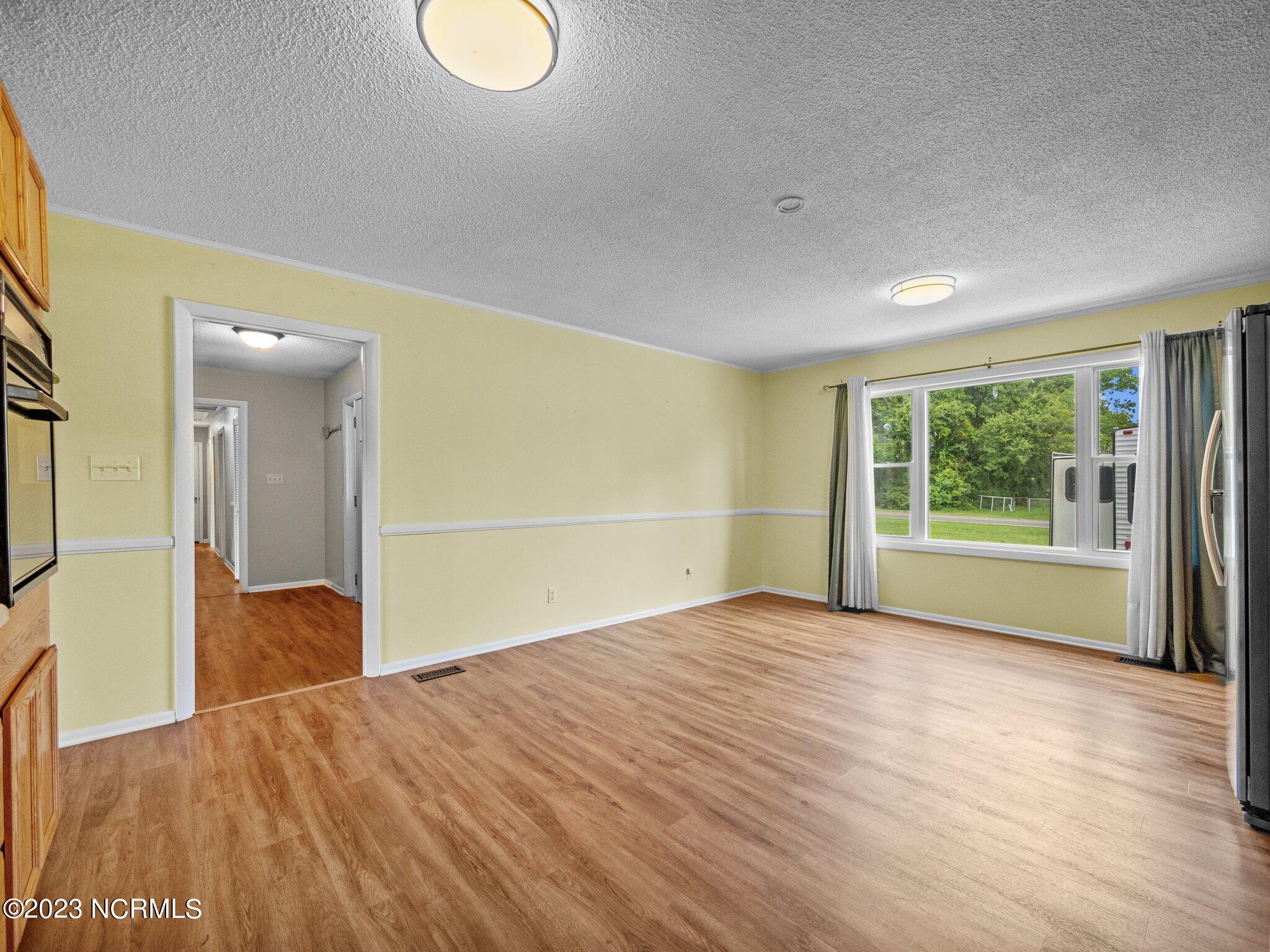 576 Peru Road Sneads Ferry, NC 28460 - Photo 12 of 42 32-web-or-mls-M1B12247