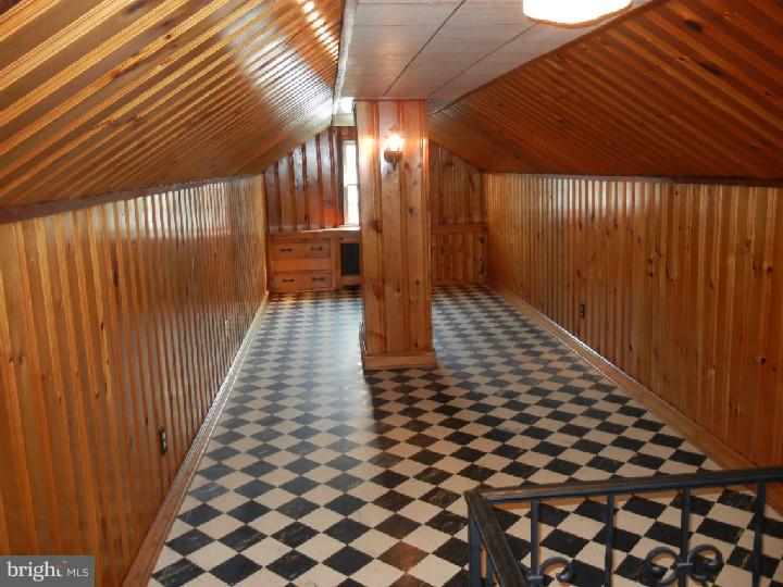 328 Grosstown Road Pottstown, PA 19464 - Photo 12 of 12 Gallery Image 12
