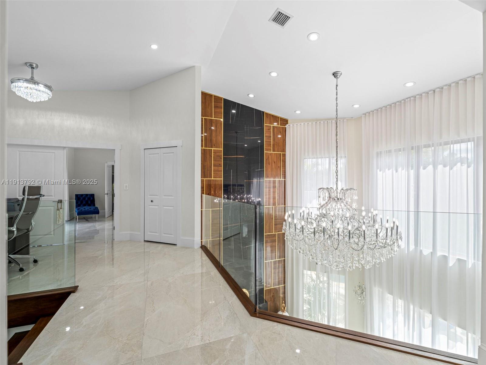 6180 Pine Tree Drive Miami Beach, FL 33140 - Photo 41 of 100