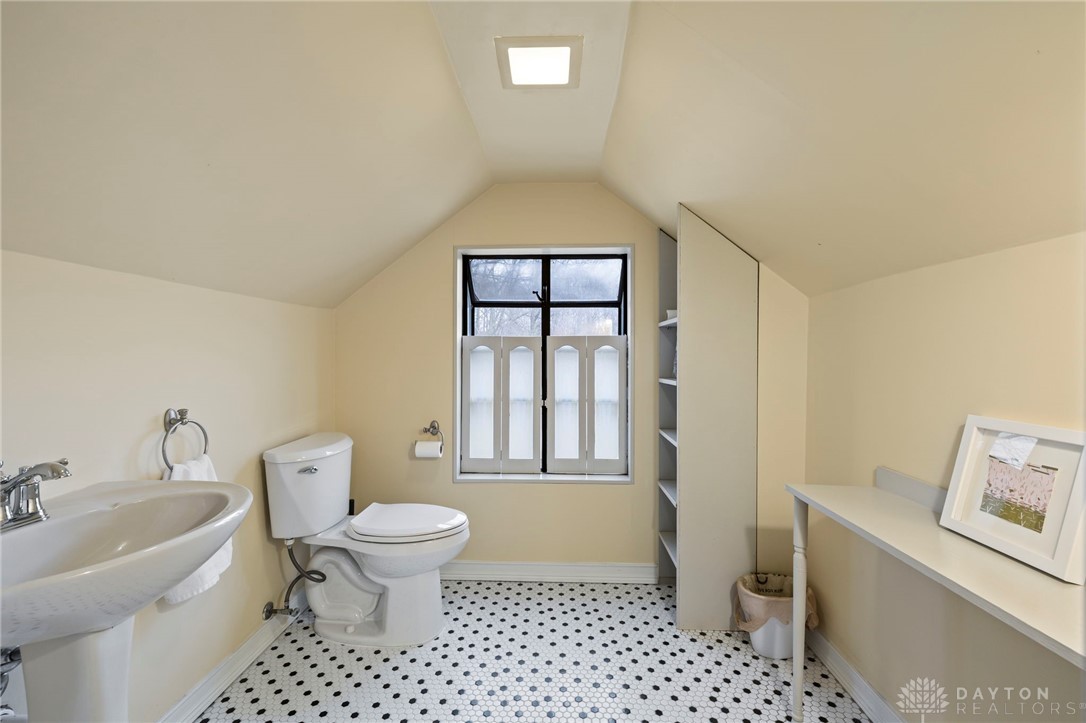 1449 Cardington Road Dayton, OH 45409 - Photo 25 of 54 Gallery Image 25