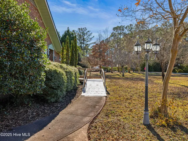 $290,000 | 6101 Albatross Drive, New Bern, NC 28560