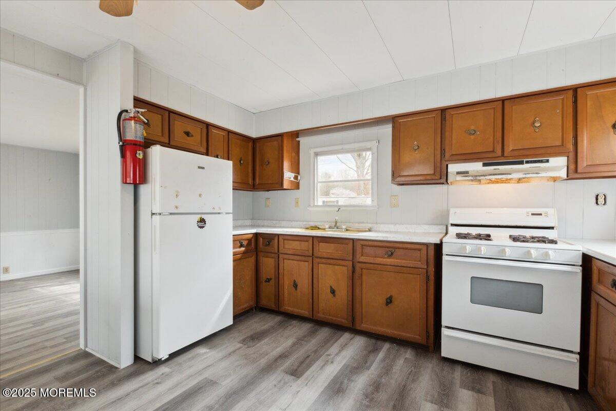 309 Roberts Road Toms River, NJ 08755 - Photo 8 of 14 08-Image-5