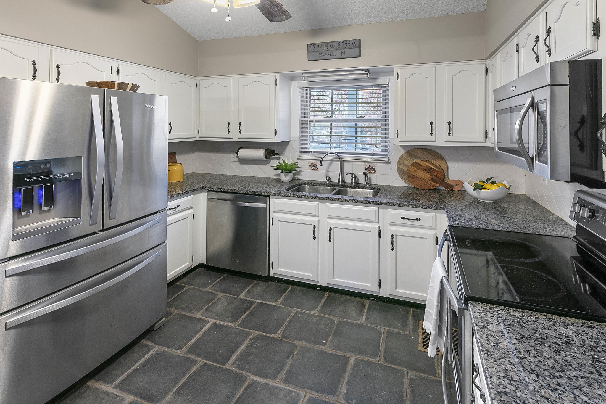 9101 Colchester Ridge Road Knoxville, TN 37922 - Photo 6 of 25 Gallery Image 6