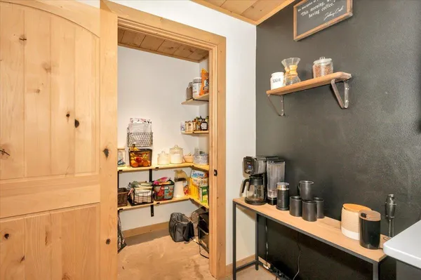 $377,500 | 11775 South Hillside Street, Solon Springs, WI 54873