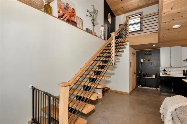 $390,000 | 11775 South Hillside Street, Solon Springs, WI 54873