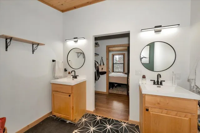 $390,000 | 11775 South Hillside Street, Solon Springs, WI 54873