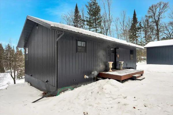 $377,500 | 11775 South Hillside Street, Solon Springs, WI 54873