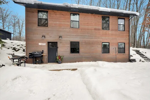 $377,500 | 11775 South Hillside Street, Solon Springs, WI 54873