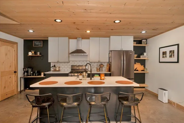 $390,000 | 11775 South Hillside Street, Solon Springs, WI 54873