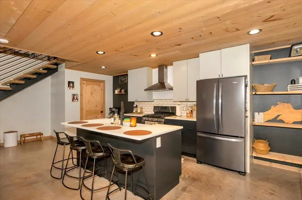 $377,500 | 11775 South Hillside Street, Solon Springs, WI 54873