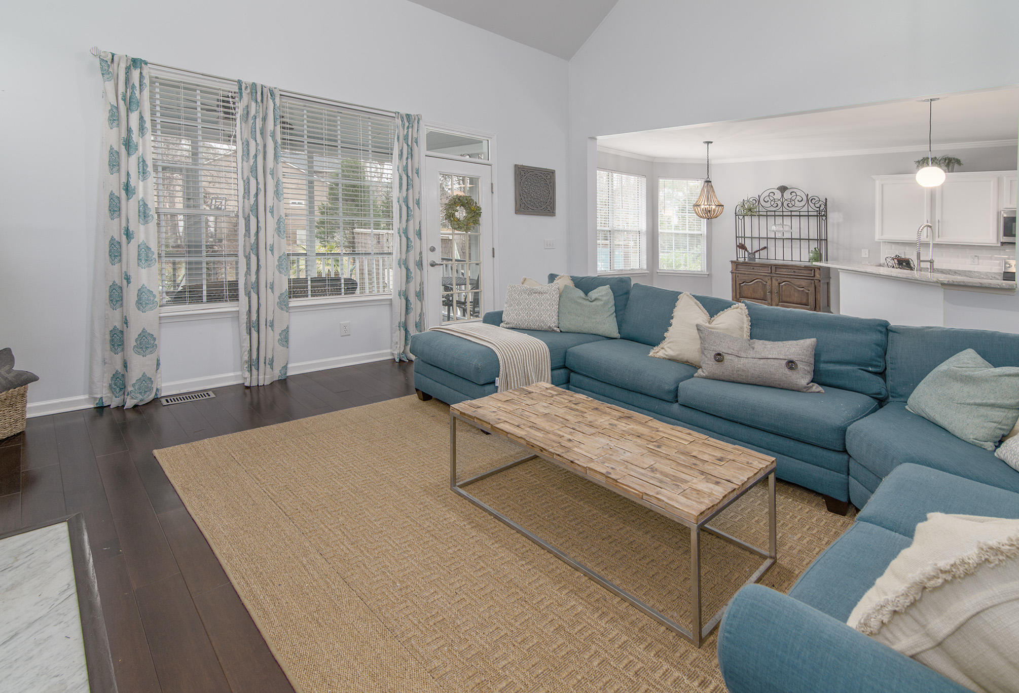 1007 Crooked Oak Road Summerville, SC 29485 - Photo 11 of 31 11