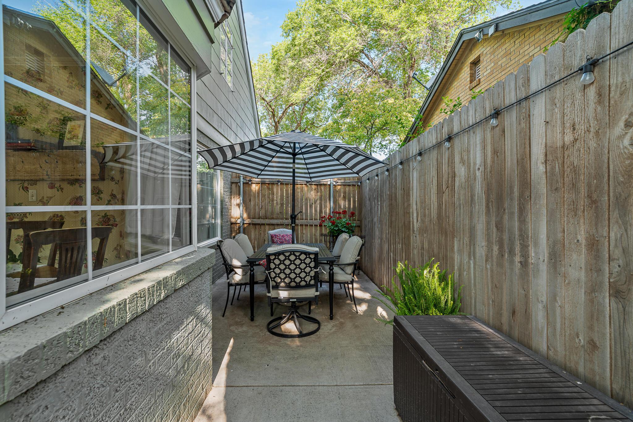 1221 South Rusk Street Amarillo, TX 79102 - Photo 25 of 33 1221 S Rusk - Backyard Patio