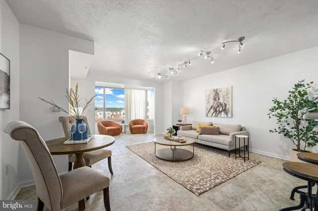 $449,888 | 2726 Gallows Road, Unit 1004, Vienna, VA 22180