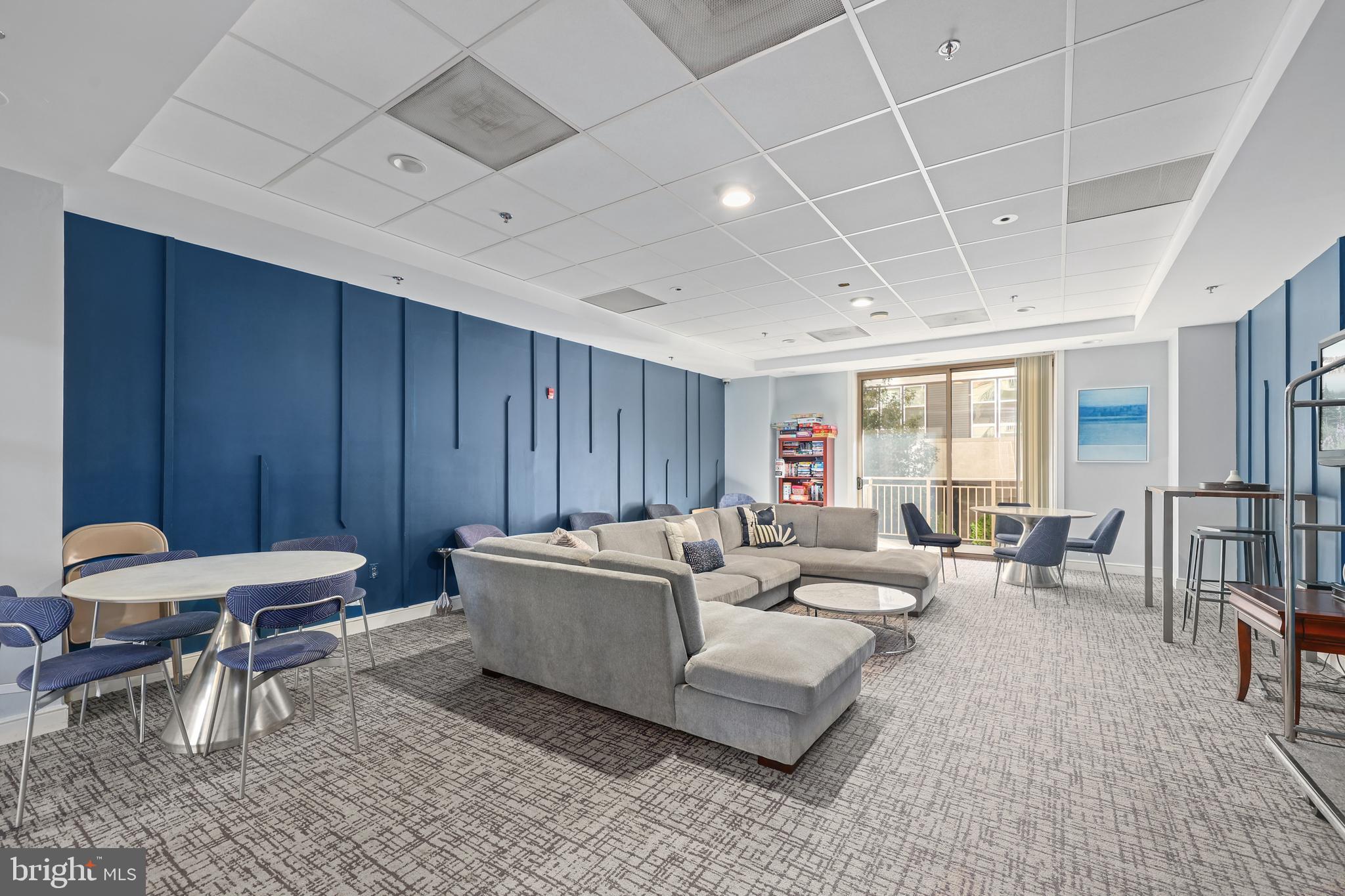 2726 Gallows Road, Unit 1004 Vienna, VA 22180 - Photo 18 of 26