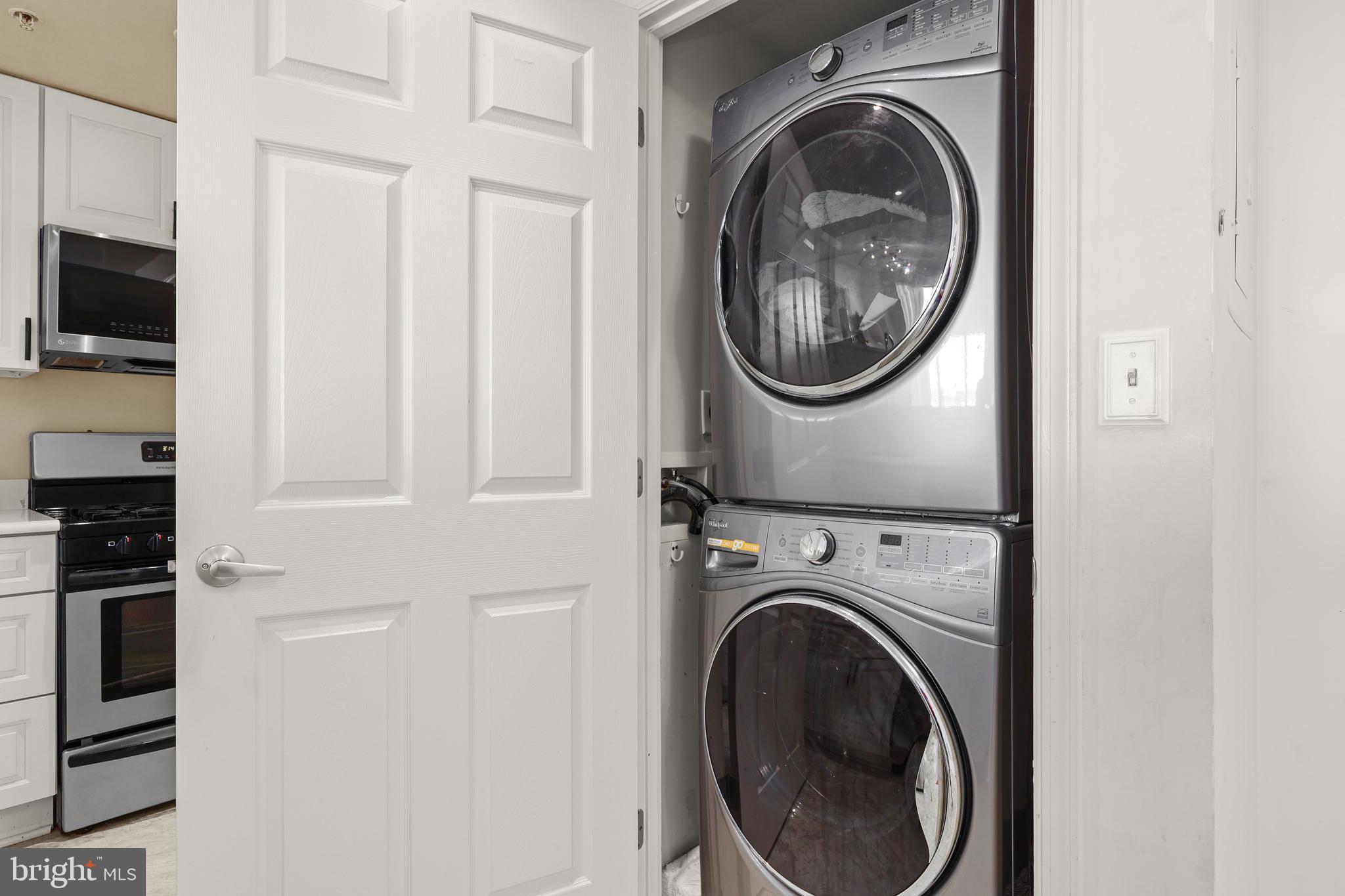 2726 Gallows Road, Unit 1004 Vienna, VA 22180 - Photo 10 of 26