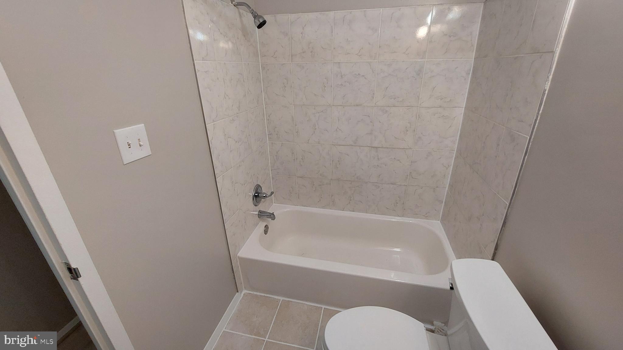 18622 Walkers Choice Road, Unit 6 Montgomery Village, MD 20886 - Photo 36 of 37 Hall Bath 2