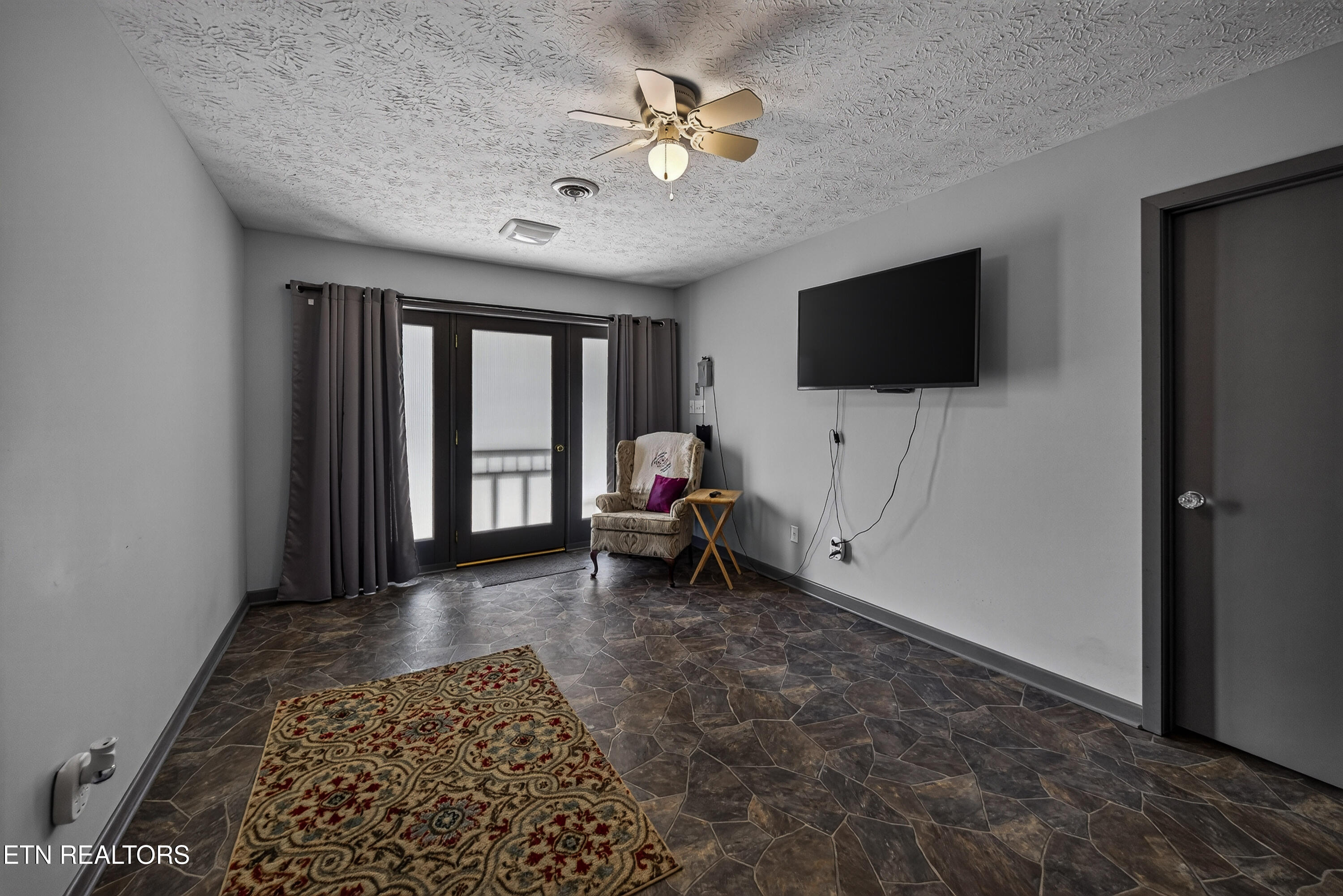 5919 Atkins Road Knoxville, TN 37918 - Photo 35 of 46 L40A4846