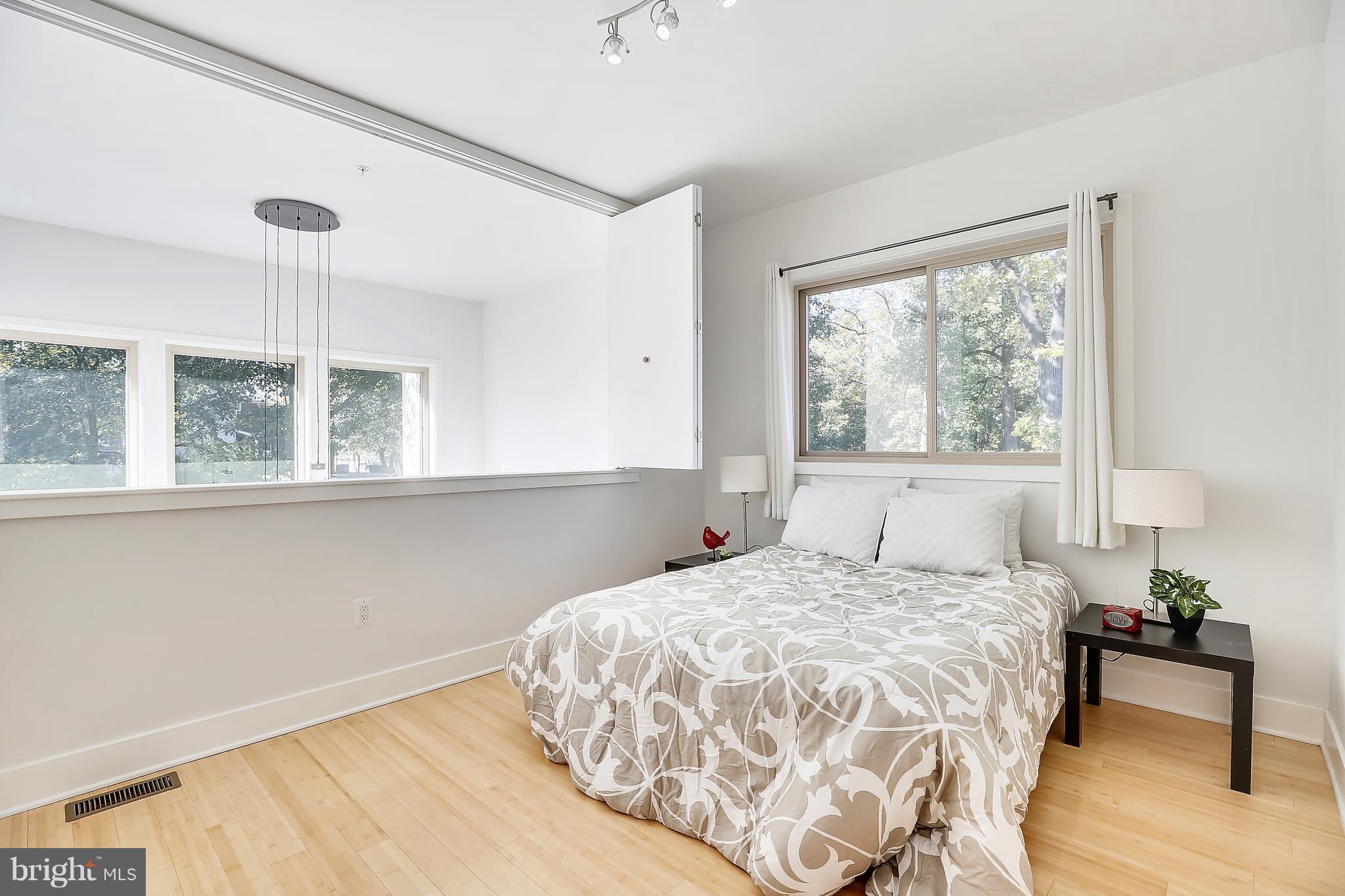 807 Chillum Road Hyattsville, MD 20783 - Photo 23 of 27 Bedroom
