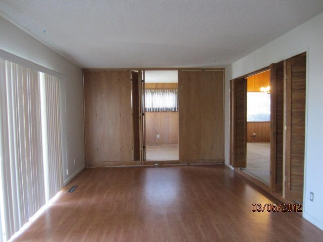 136 West Myrtle Avenue Reedley, CA 93654 - Photo 10 of 20 Gallery Image 10