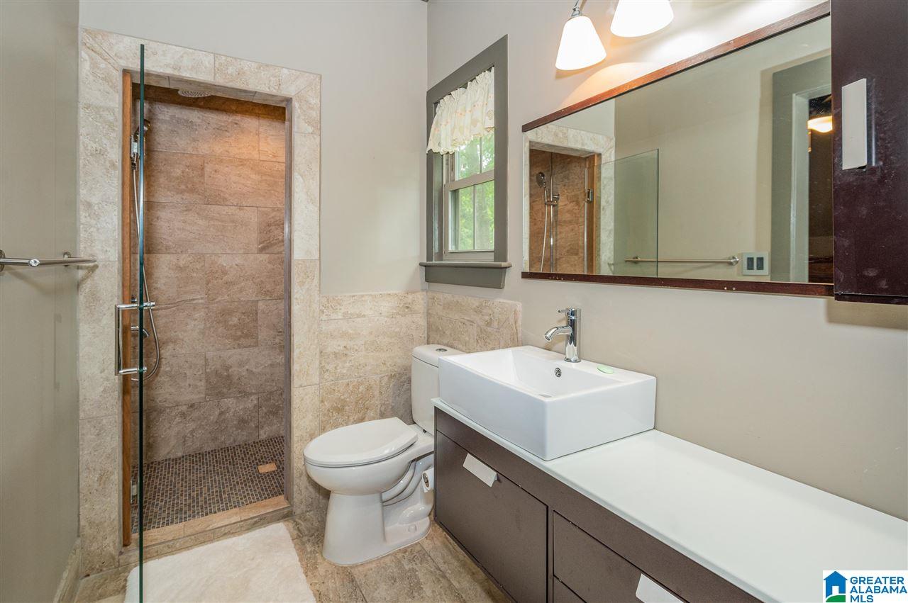 1012 Irving Road Birmingham, AL 35209 - Photo 37 of 50