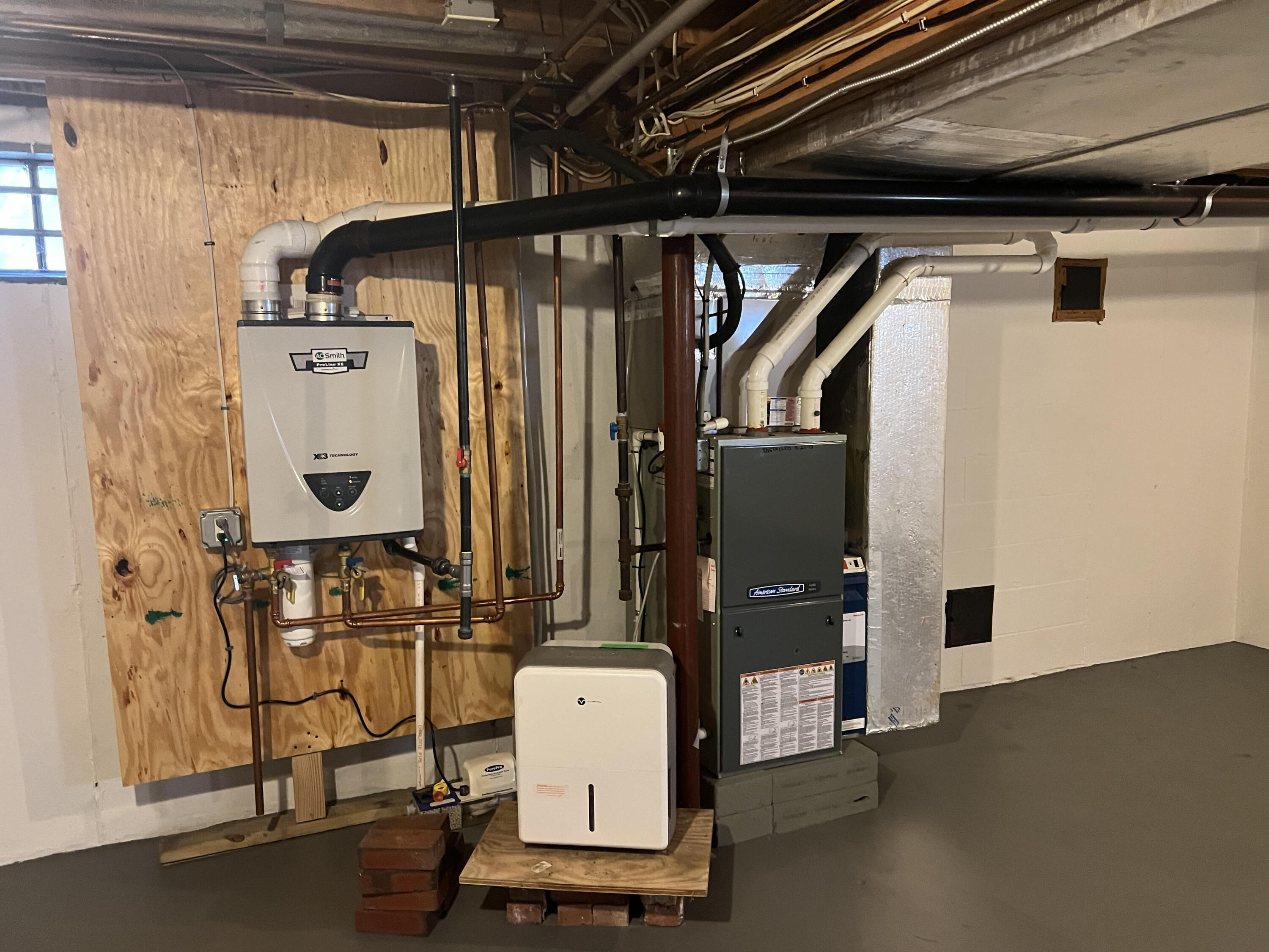 19 Marrick Court Centerville, MA 02632 - Photo 31 of 42 basement furnace