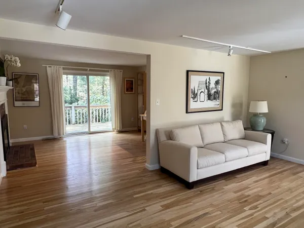 $649,900 | 19 Marrick Court, Centerville, MA 02632