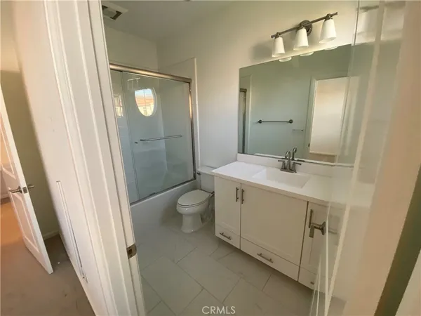 $4,800 | 122 Crescent Moon, Irvine, CA 92602