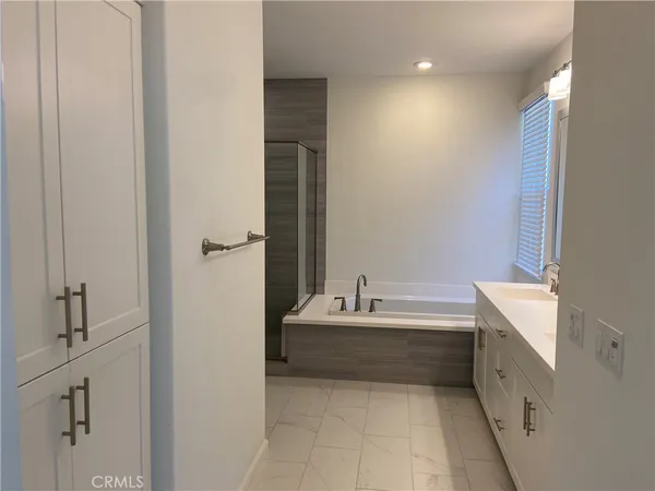$4,800 | 122 Crescent Moon, Irvine, CA 92602