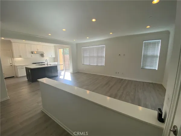 $4,800 | 122 Crescent Moon, Irvine, CA 92602