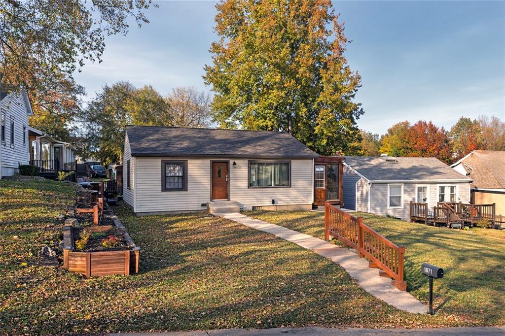 1307 Santa Fe Street Atchison, KS 66002 - Photo 1 of 31
