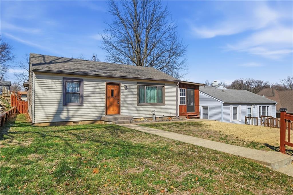1307 Santa Fe Street Atchison, KS 66002 - Photo 3 of 31