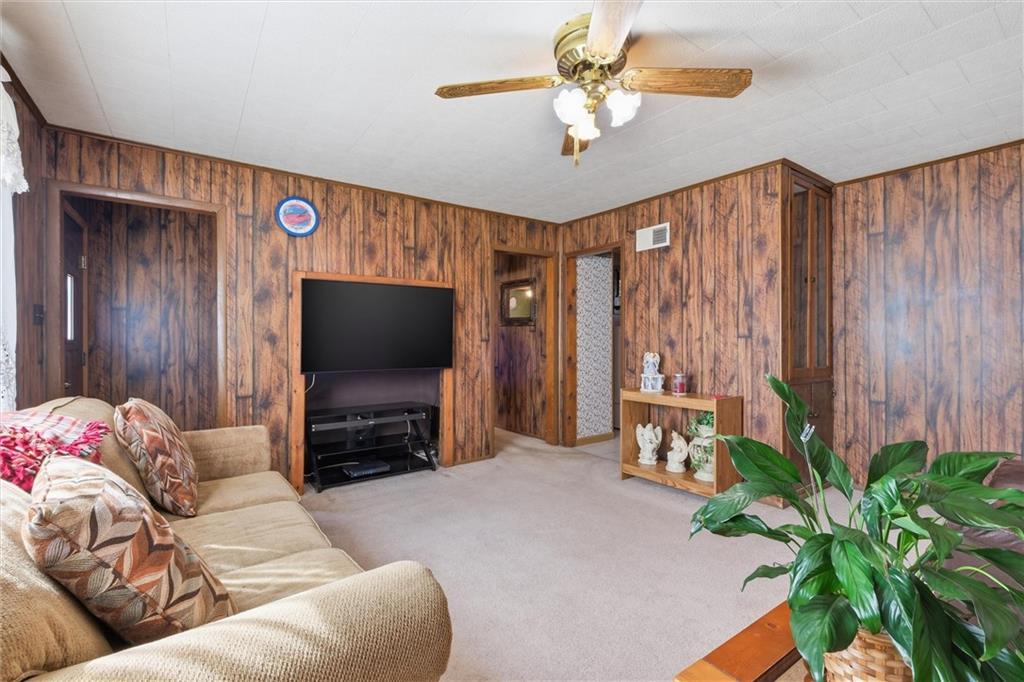 1307 Santa Fe Street Atchison, KS 66002 - Photo 7 of 31