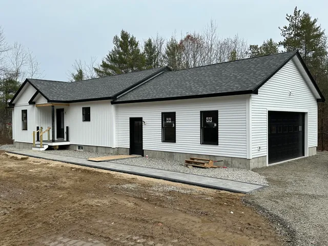 $525,000 | 71 Quarry Road, Limerick, ME 04048