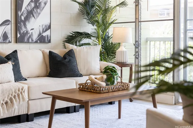 $310,000 | 906 Lehua Avenue, Unit A306, Pearl City, HI 96782