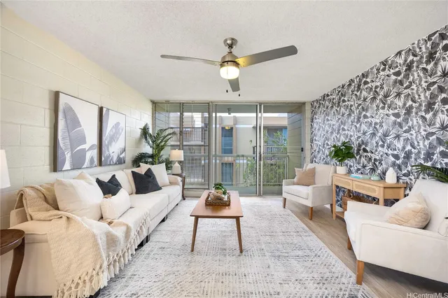 $310,000 | 906 Lehua Avenue, Unit A306, Pearl City, HI 96782