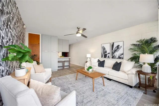 $310,000 | 906 Lehua Avenue, Unit A306, Pearl City, HI 96782