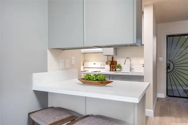 $310,000 | 906 Lehua Avenue, Unit A306, Pearl City, HI 96782