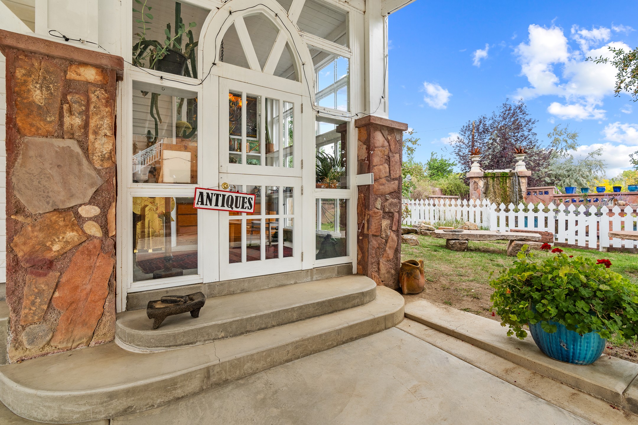 939 Kit Carson Road Taos, NM 87571 - Photo 44 of 54