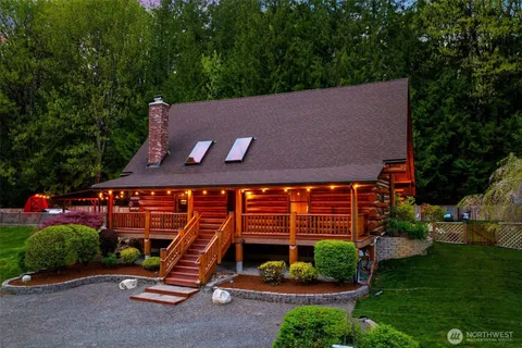 $1,250,000 | 2804 269th Avenue Northeast, Redmond, WA 98053