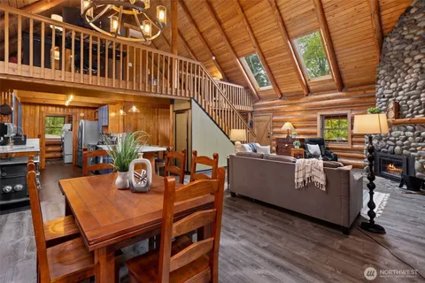 $1,250,000 | 2804 269th Avenue Northeast, Redmond, WA 98053