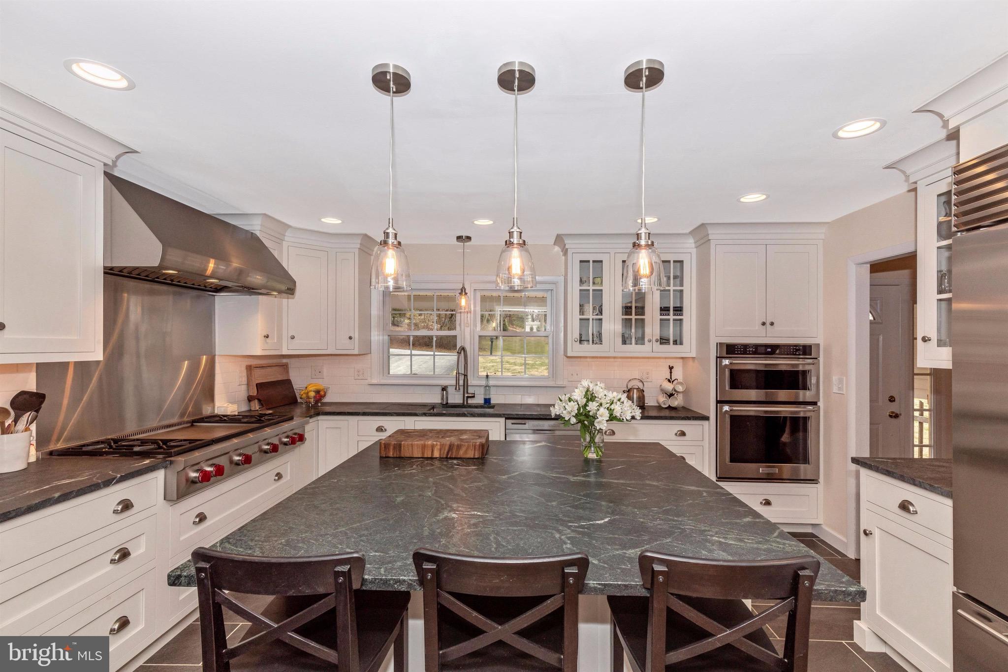 167 Devonshire Road Devon, PA 19333 - Photo 5 of 40 Soapstone Countertops and Kitchen Island