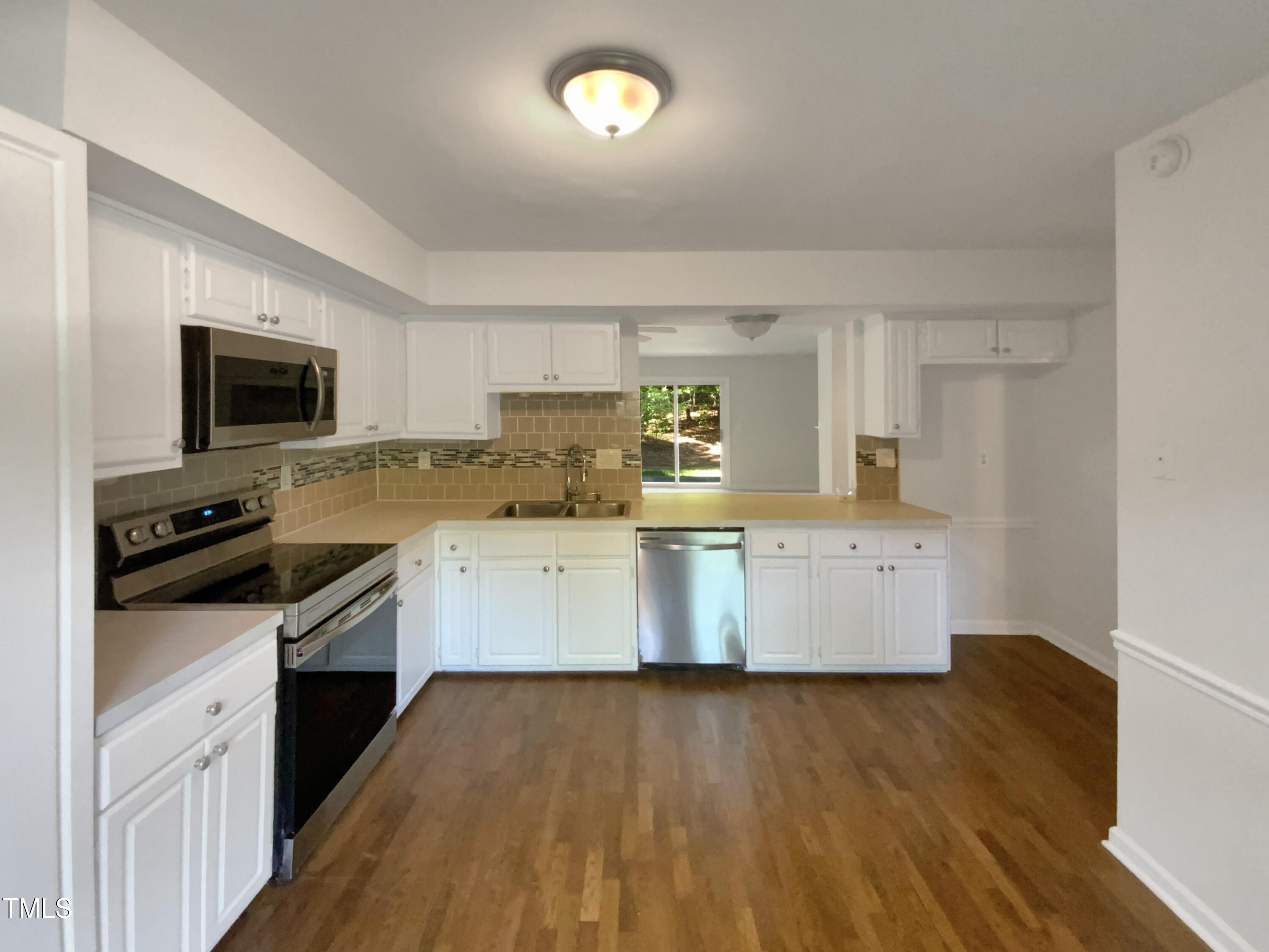 1227 Seaton Road, Unit 54 Durham, NC 27713 - Photo 14 of 20 listing_13