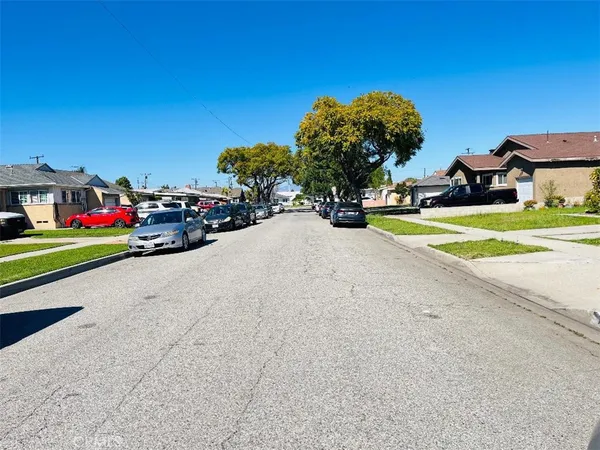 $715,000 | 14446 Halcourt Avenue, Norwalk, CA 90650