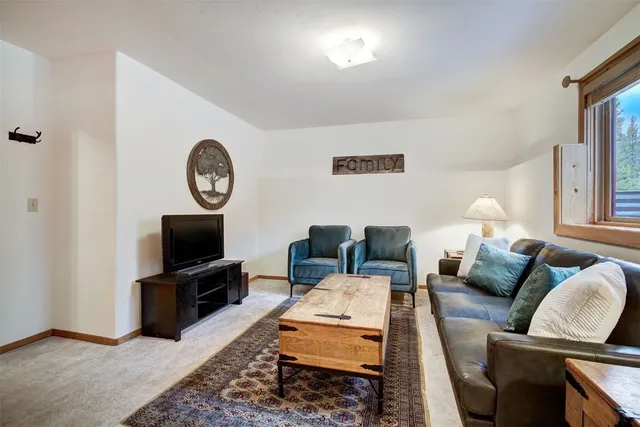 $1,349,000 | 3824 Ski Hill Road, Breckenridge, CO 80424