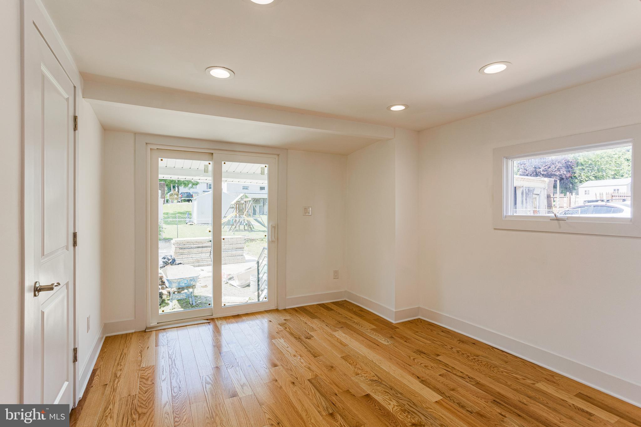 306 Fountain Street Philadelphia, PA 19128 - Photo 12 of 29 Gallery Image 12