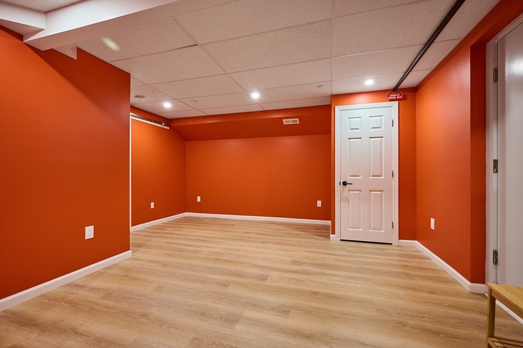 8 Emerson Court, Unit 8 Amherst, MA 01002 - Photo 25 of 42