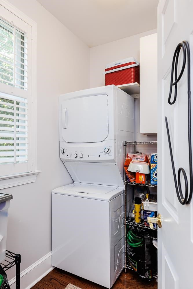 3359 Ridgecrest Court Raleigh, NC 27607 - Photo 16 of 37 a utility room with dryer and washer